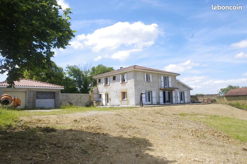 Maison 5 pièces 227 m² · à Peyrusse-Vieille · 227 m² · 395 000 €