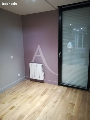 https://img.leboncoin.fr/api/v1/lbcpb1/images/63/08/fe/6308fe95bd92a0e2af99fd860b06ef32cc3910a0.jpg?rule=ad-image