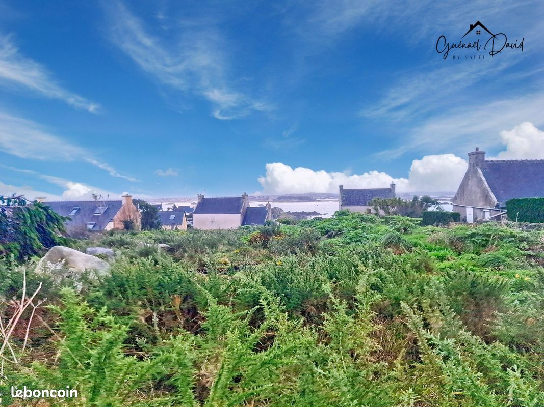 Terrain 1054 m² · à Île-de-Batz · 1 054 m² · 255 000 €