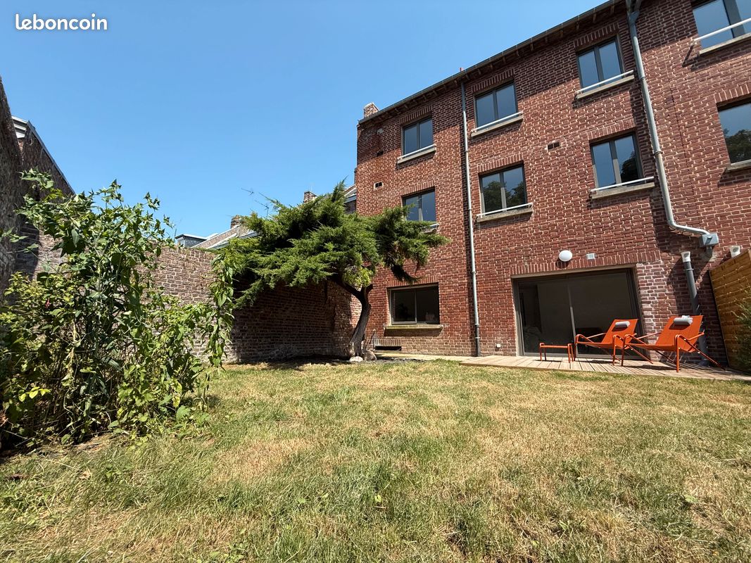 Appartement 2 pièces 153 m² · à Amiens · 153 m² · 449 900 €