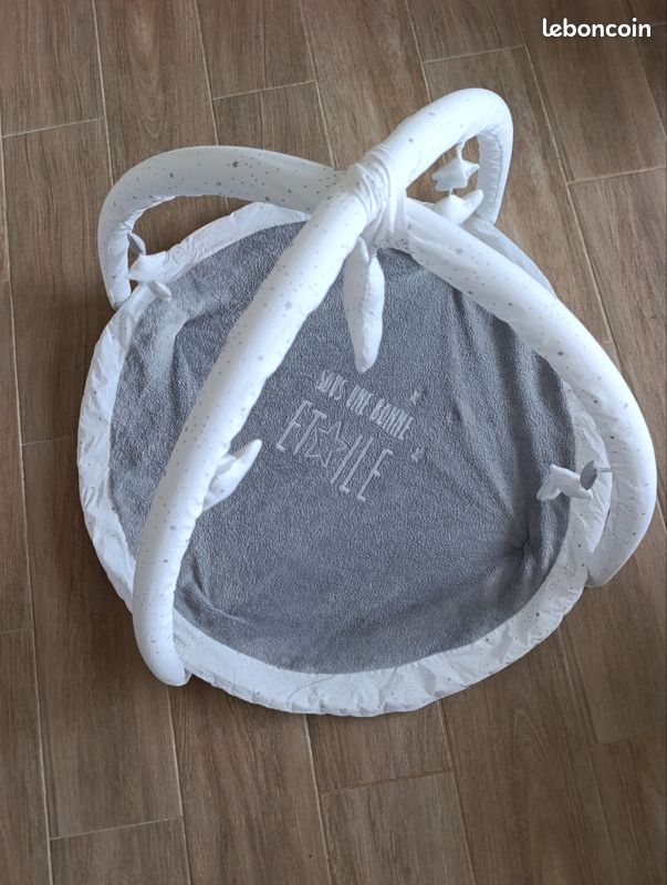 Tapis d'éveil bébé (image 1)