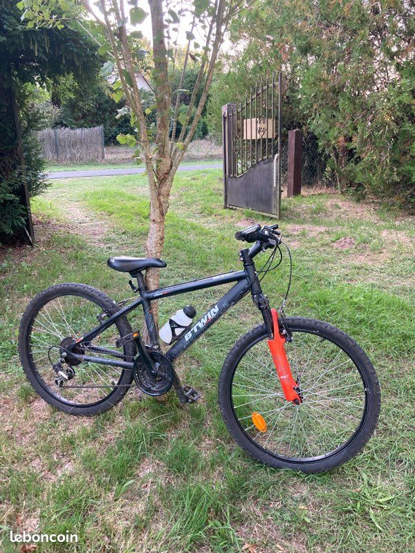 Decathlon Rockrider 700 Velo Decathlon 24 Pouces Noir VTT B Twin