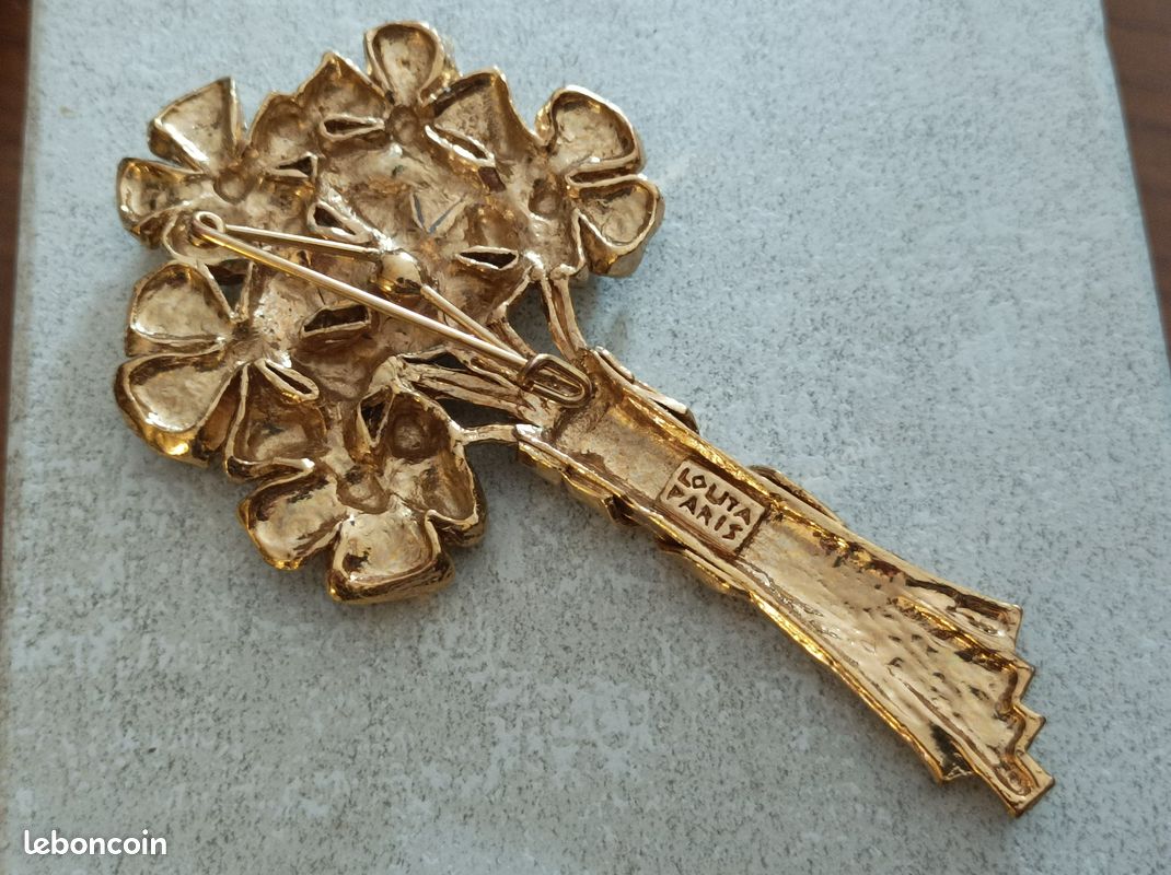 Grande broche couture signée (image 2)