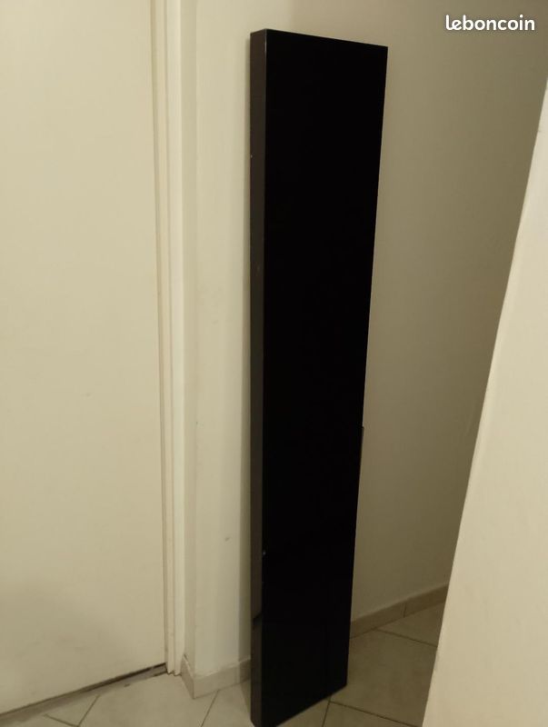 Longue étagère murale noire laquée 2 disponibles (image 3)