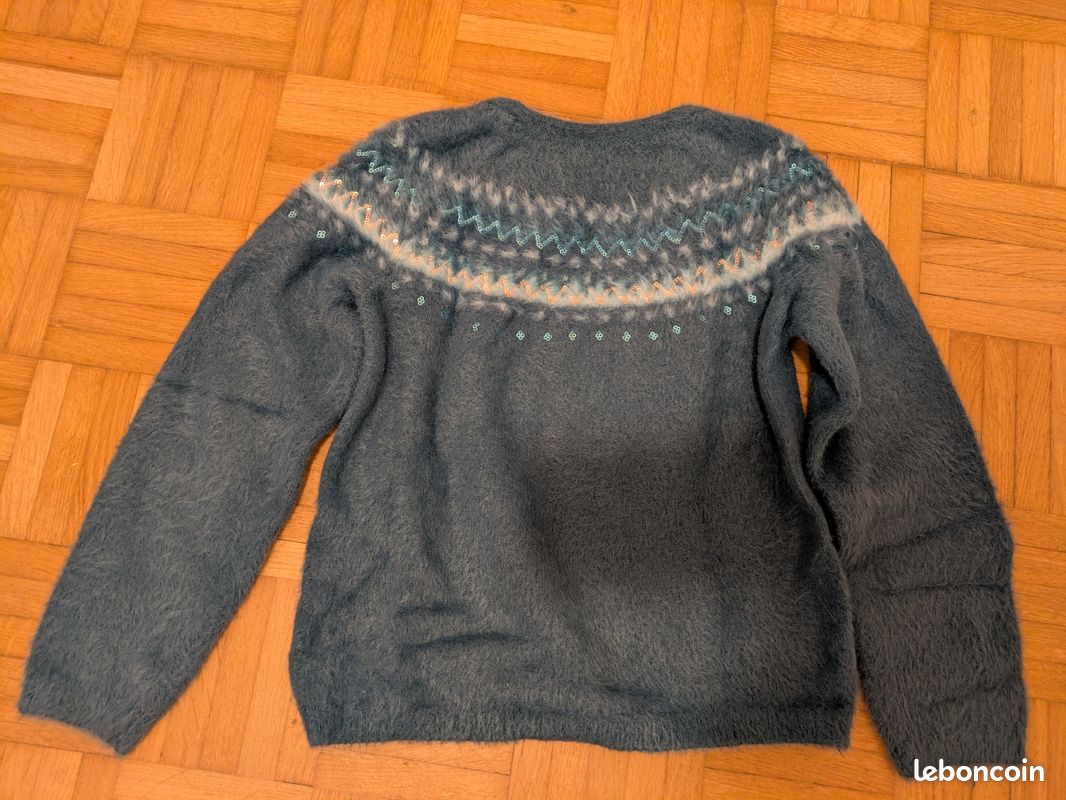Pull fille 8 ans TBE (image 3)