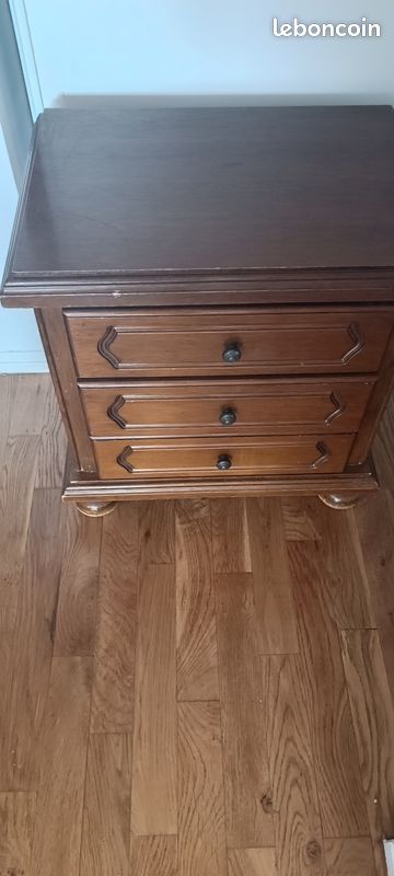 Table de chevet (image 4)
