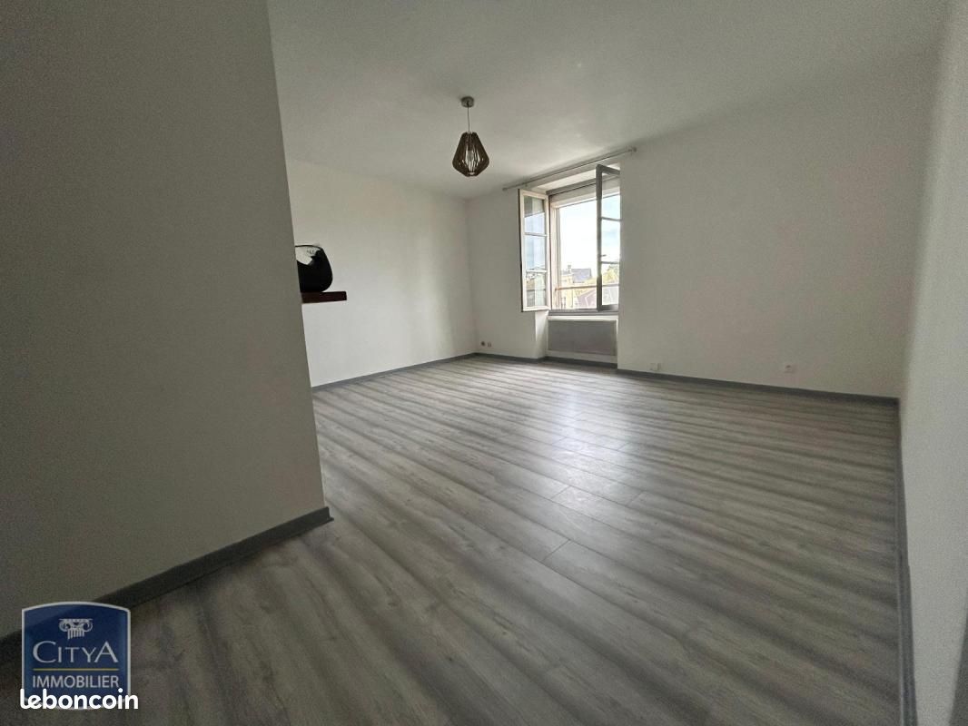 Appartement 2 pièces 42 m² · à Neuville-de-Poitou · 42 m² · 430 €/mois