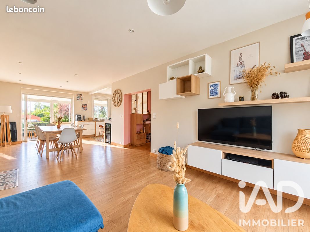 Maison 7 pièces 150 m² · à Saint-Mars-de-Coutais · 150 m² · 390 000 €
