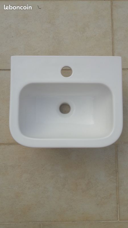 Lave mains (image 1)