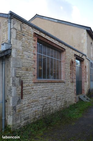 Bel atelier de 40 m2