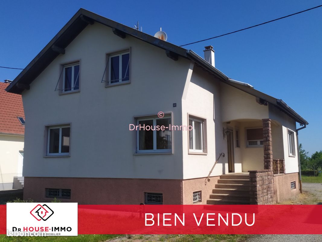 Maison 6 pièces 130 m² · à Blodelsheim · 130 m² · 346 000 €