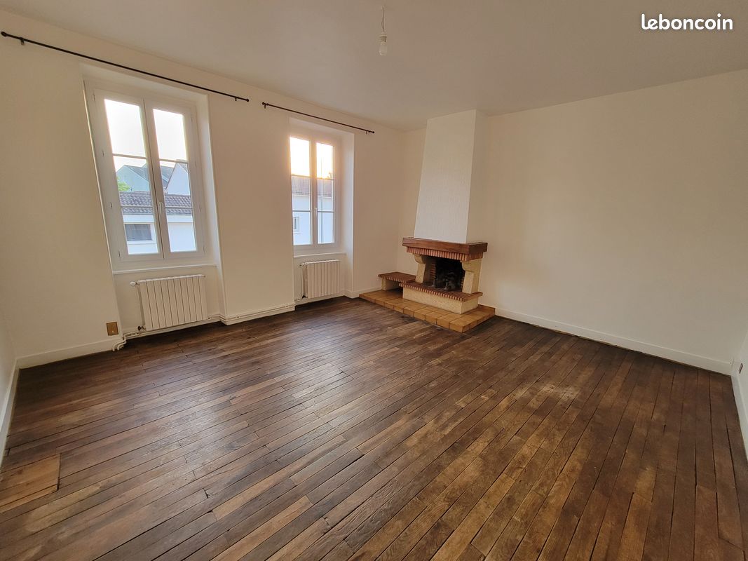 Appartement 5 pièces 110 m² · à Limoges · 110 m² · 889 €