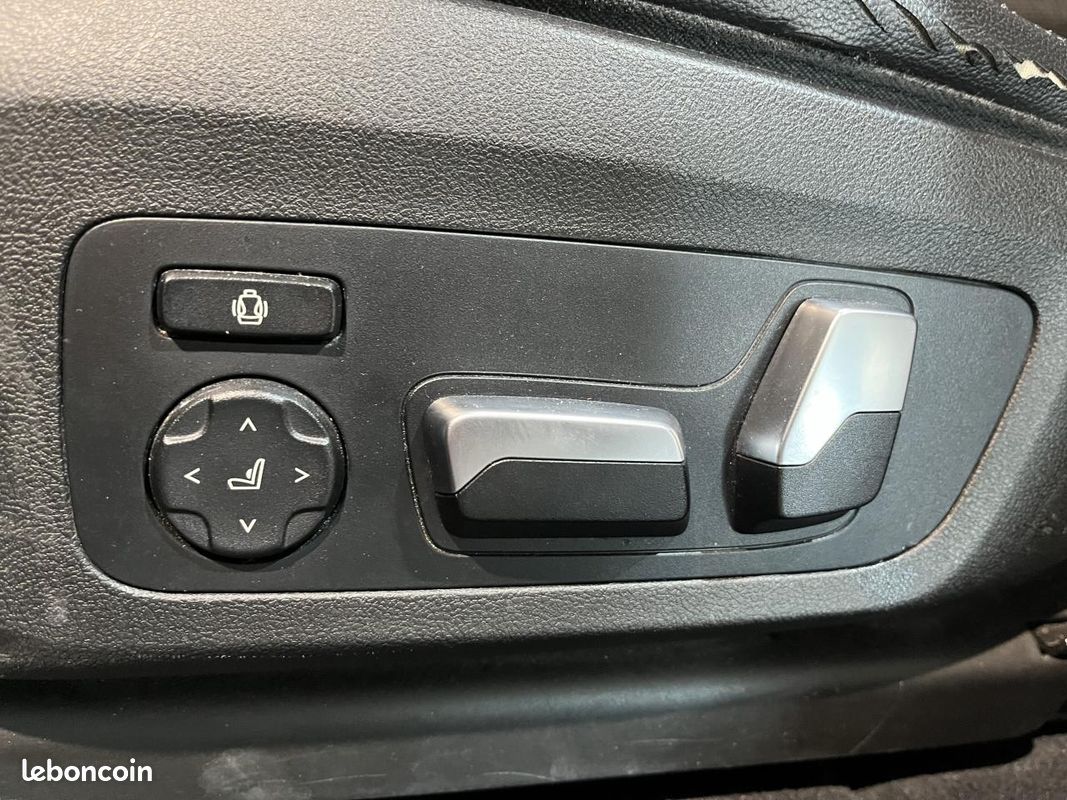BMW X4 20d xLine - xDrive - SUIVI BMW - TOIT OUVRANT - 360 (image 23)
