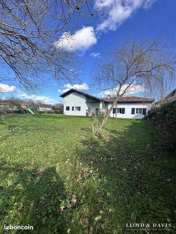 Maison 5 pièces 157 m² · à Biaudos · 157 m² · 435 000 €