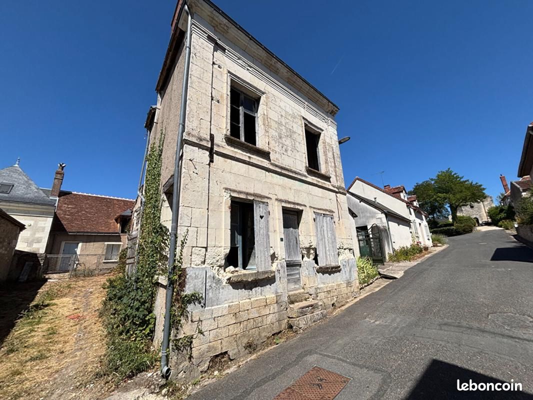 Maison 1 pièce 91 m² · à Villeloin-Coulangé · 91 m² · 38 500 €