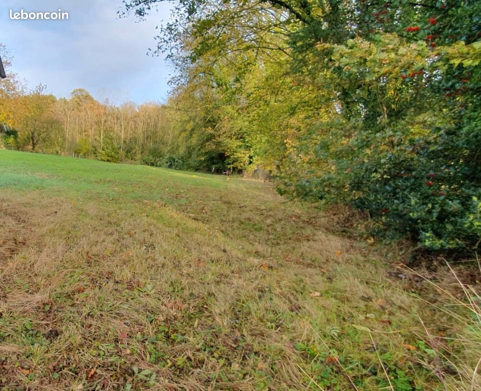 Terrain 948 m² · au Perrey · 47 000 €