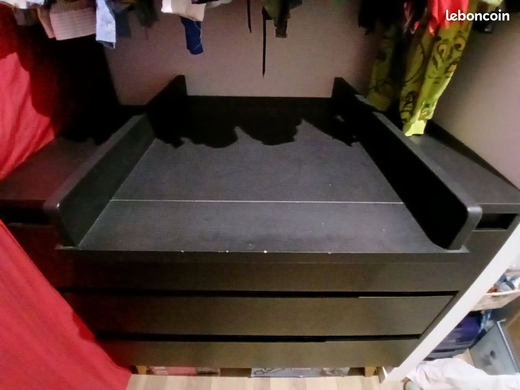 Lit et commode (image 5)