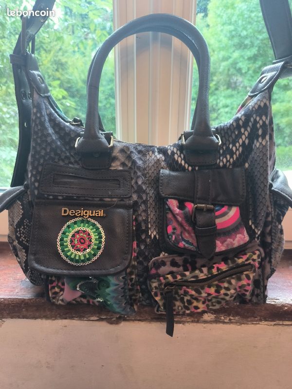 Desigual Outlet Sac Desigual Bandouliere Noir Sac Desigual En