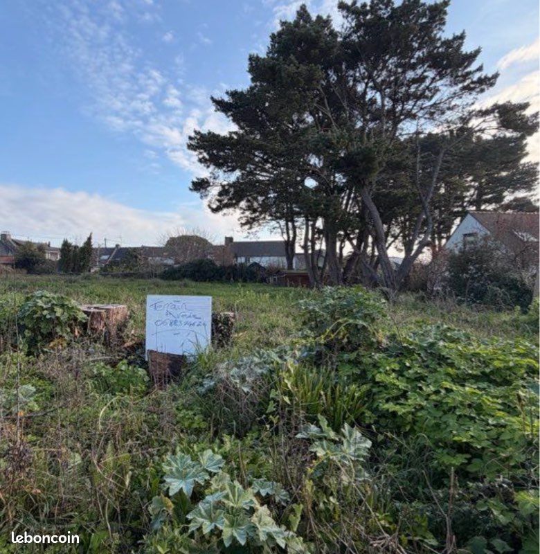 Terrain constructible à 150m de la mer · à Sarzeau · 189 000 €