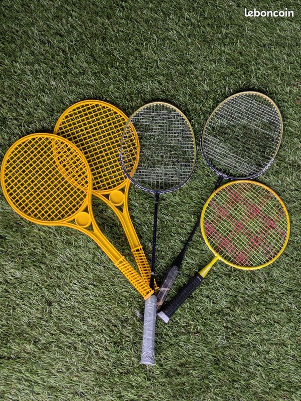 Lot de raquettes (image 1)