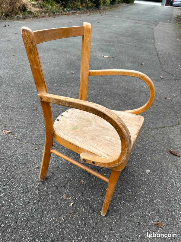 Chaise enfant ancienne (image 1)
