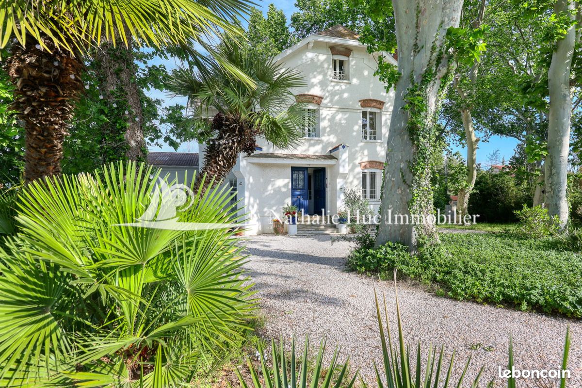 Maison 11 pièces 300 m² · à Espira-de-l'Agly · 300 m² · 875 000 €