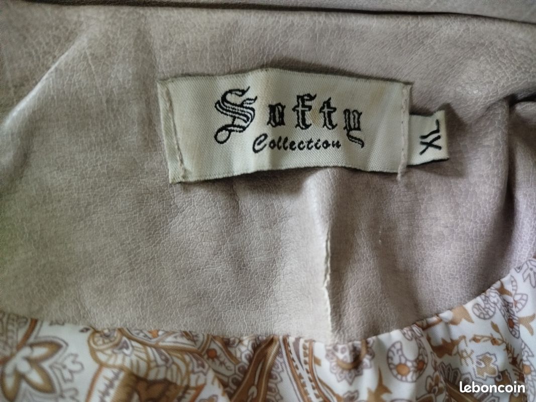 Veste perfecto en simili cuir beige doublure motif cachemire paisley en très bon état (image 7)