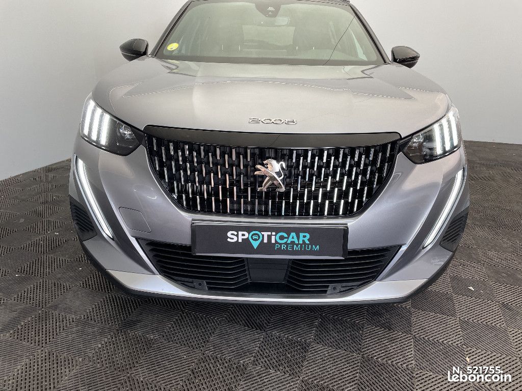 Peugeot 2008 BLUEHDI 130 S&S EAT8 GT (image 3)