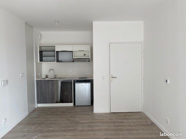 Appartement 2 pièces 43 m² · à La Riche · 43 m² · 695 €