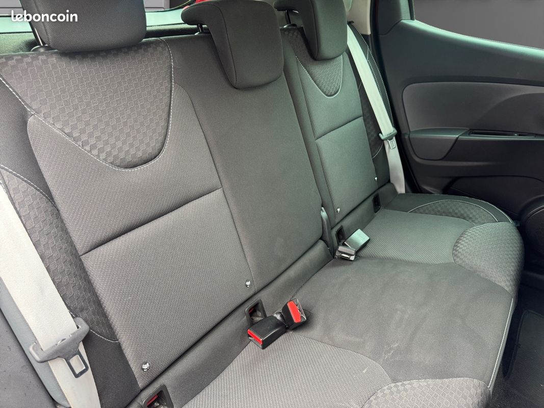 RENAULT CLIO TCE 120 GT EDC 120Ch régulateur de vitesse radar arrière Garantie 12 mois (image 11)