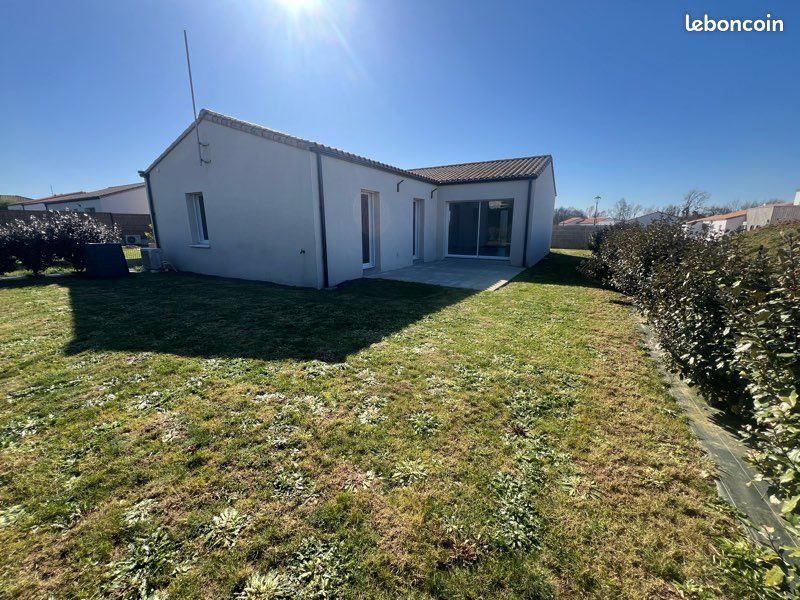 Maison 5 pièces 92 m² · à Saint-Jean-d'Hermine · 91,8 m² · 210 000 €