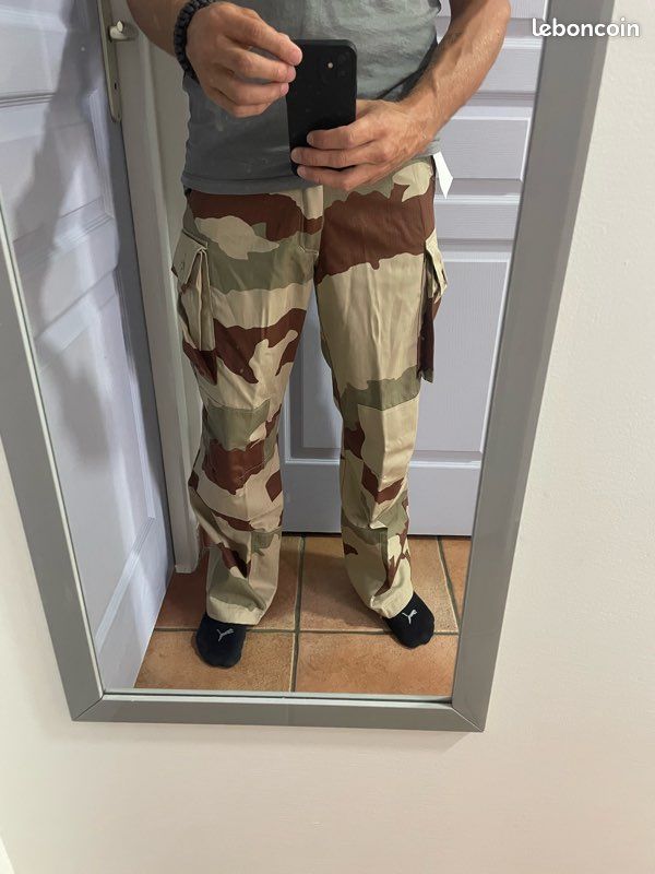 Treillis Militaire Vetement De Militaire De Camouflage Veste