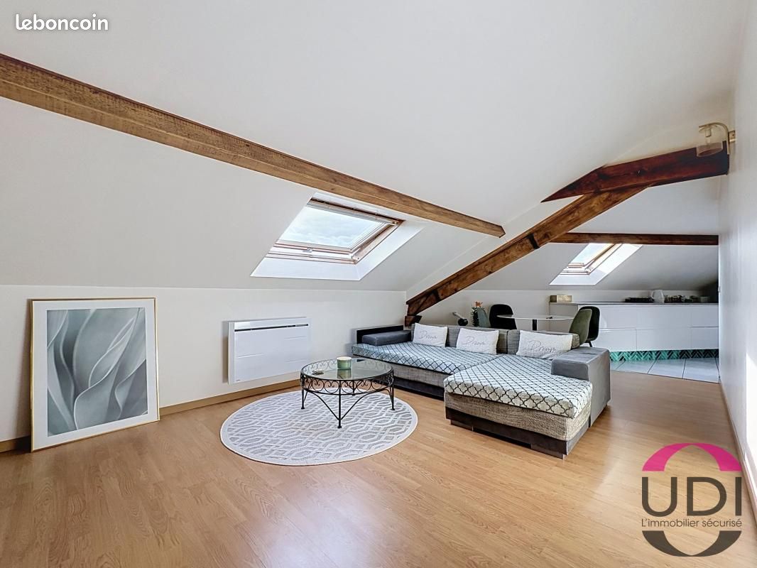 Appartement 2 pièces 36 m² · à Corbeil-Essonnes · 36 m² · 105 000 €