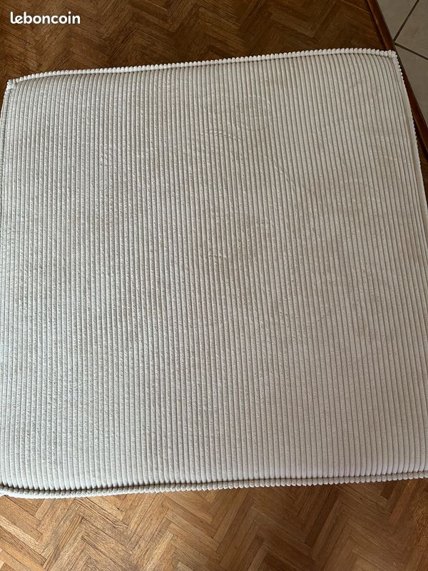 Pouf de couleur beige velours côtelé de marque Bobochic (image 2)