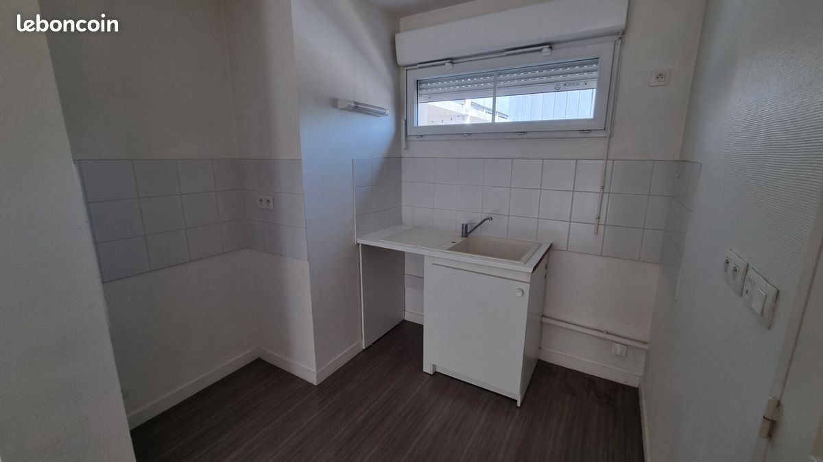 Appartement a louer poitiers - 2 pièce(s) - 49 m2 - Surfyn
