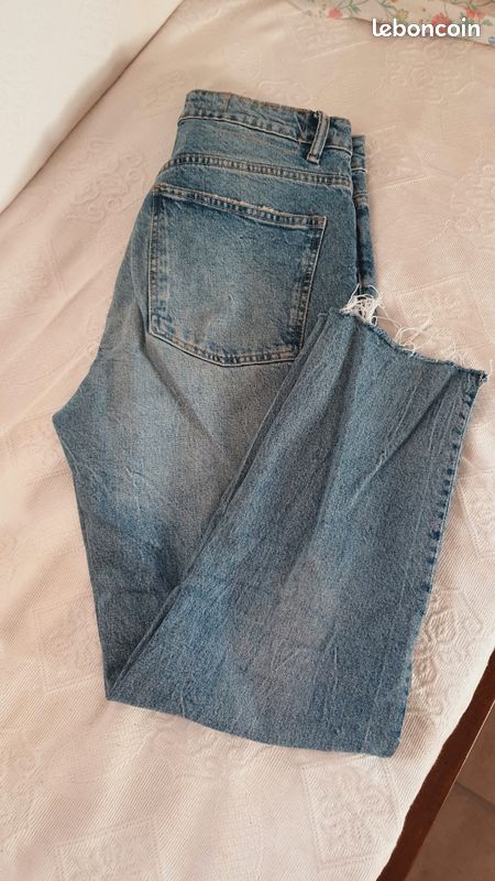 Jean zara taille haute bleu ciel T40 (image 1)