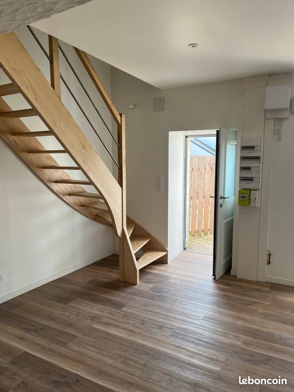 Maison 3 pièces 80 m² · à Rives-du-Loir-en-Anjou · 80 m² · 950 €/mois