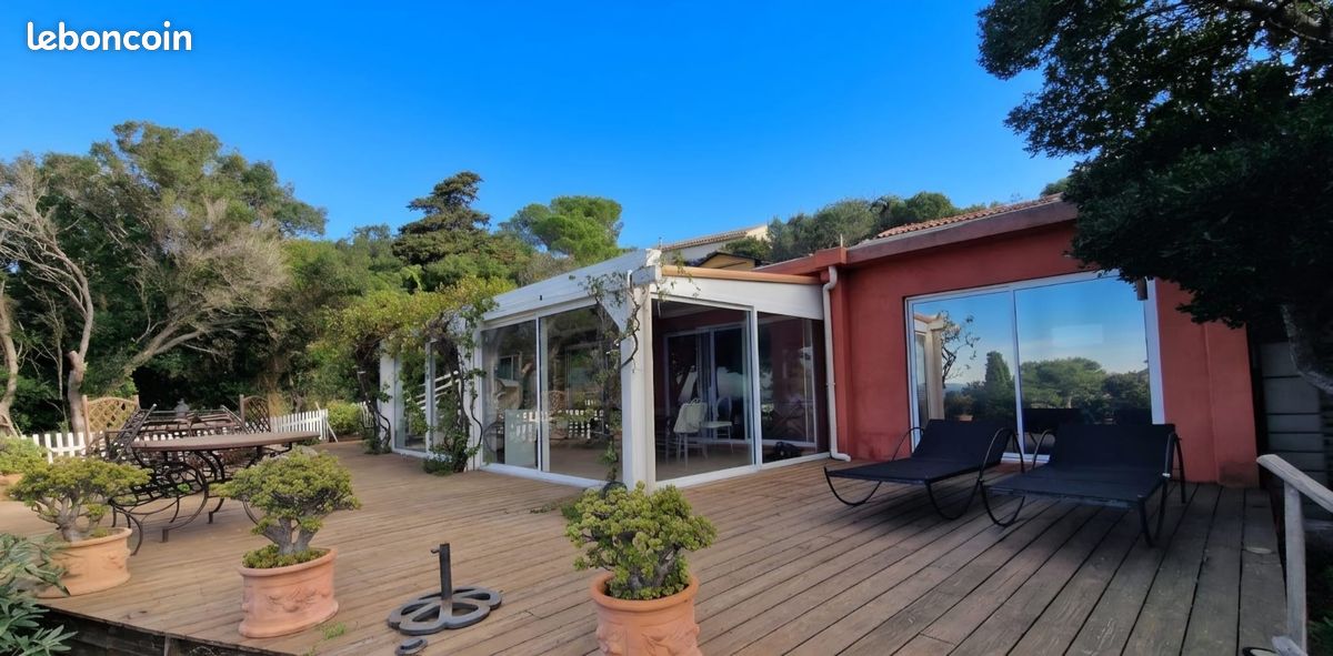Maison 7 pièces 101 m² · à Hyères · 101 m² · 790 000 €