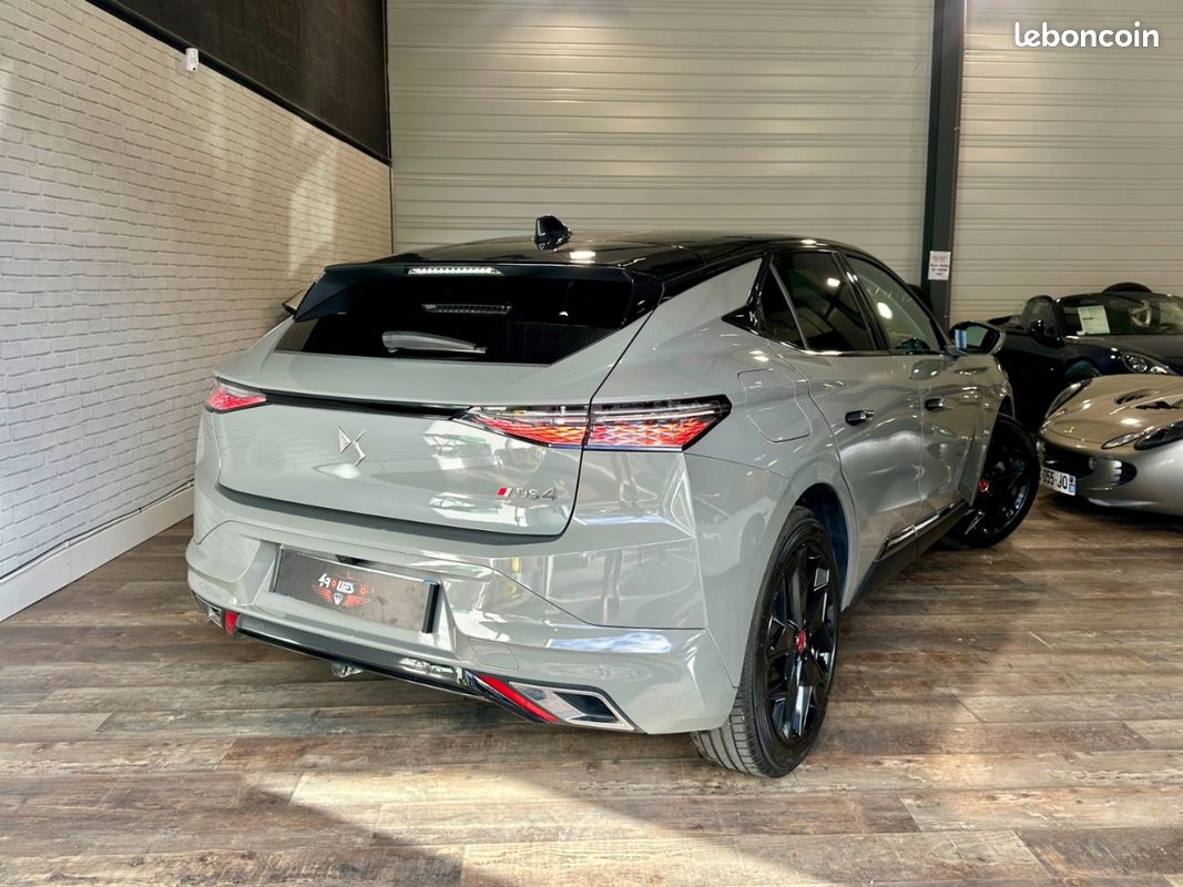 DS DS4 Performance Line Plus 1.5 Blue HDi 130 ch Suivi DS - Voitures