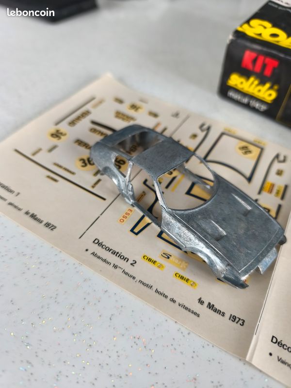 Solido 1/43 Scale Diecast No.16 - Ferrari Daytona Le Mans #118 - Red