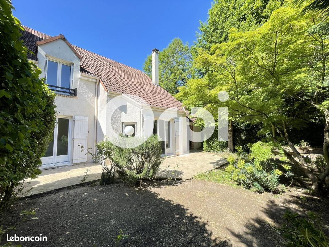 Maison 8 pièces 154 m² · à Antony · 154 m² · 610 000 €