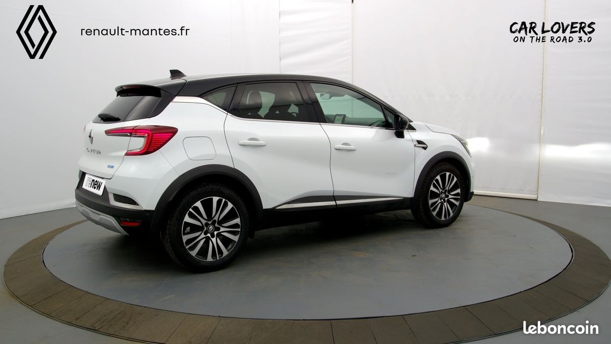 RENAULT Captur E-Tech 145 - 21B Initiale Paris (image 28)