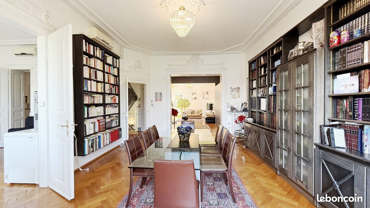 Maison 13 pièces 368 m² · à Strasbourg · 368 m² · 1 490 000 €