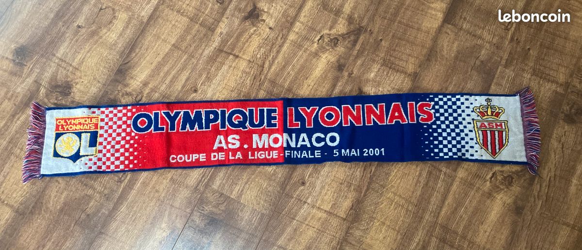 Écharpe OL Olympique Lyonnais - 1/2 Finale Coupe De La Ligue 2014 Vs ESTAC Troyes