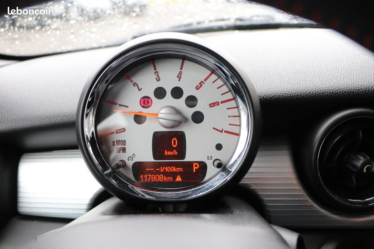 MINI MINI 2.0 SD 145 COOPER JCw (image 13)