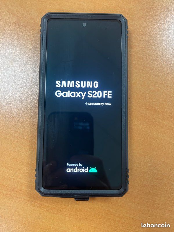 Samsung galaxy S20 FE (image 4)