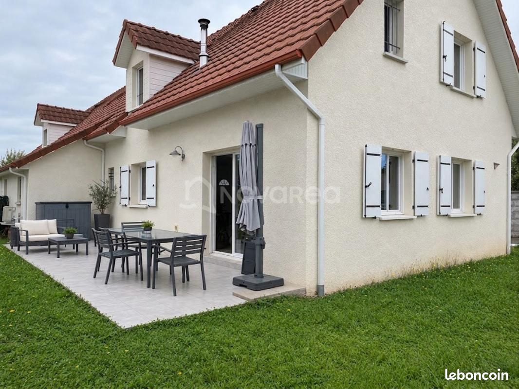 Maison 5 pièces 105 m² · à Lons · 105 m² · 306 000 €
