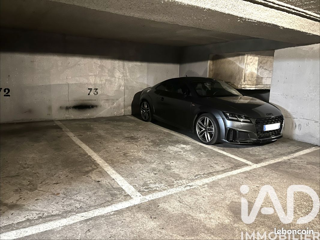 Parking 10 m² · à Paris · 10 m² · 59 000 €