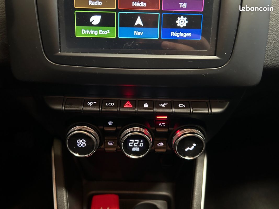DACIA DUSTER Blue dCi 115 4x2 SL Techroad - Suivi Complet, 1ere Main, Courroie OK, Attelage (image 16)