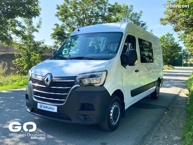 Renault Master (III) Cabine approfondie 4 places | 2.3 Blue dCi 135ch | 3T5 L2H2 | 7 personnes transportées + Kit bois by Gruau | à partir de 667/mois (image 3)